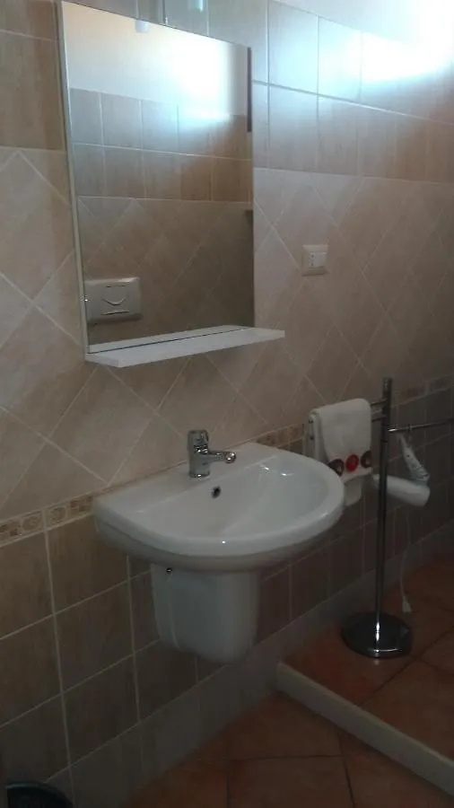 L'Abete Bed & Breakfast Guspini